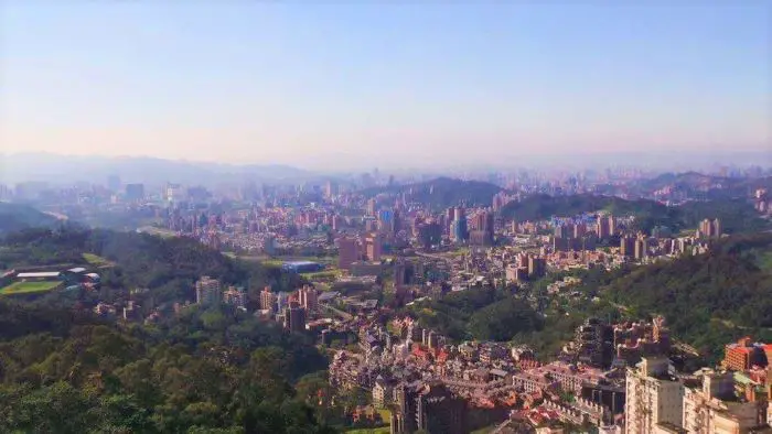 The views of Taipei from the gondola, Taiwan