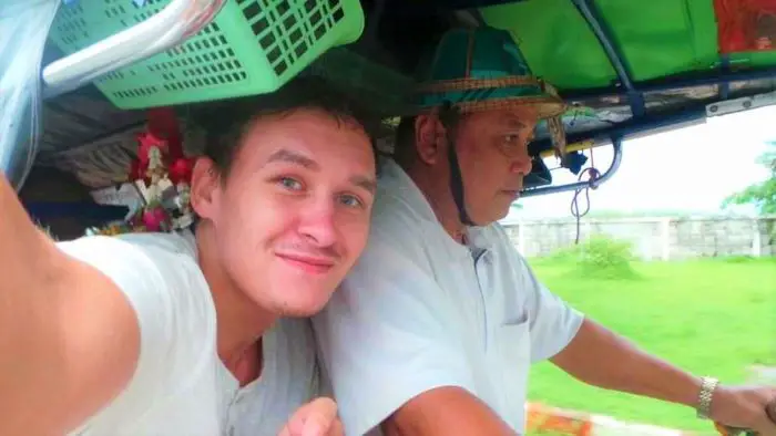 Tuk-tuk across the border from Thailand to Myanmar