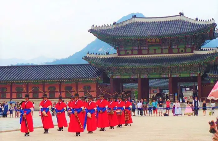 Changing guard ceremony at Gyeongbokgung Palace in Seoul, South Korea