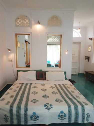 Dia homestay bedroom - Pushkar, India