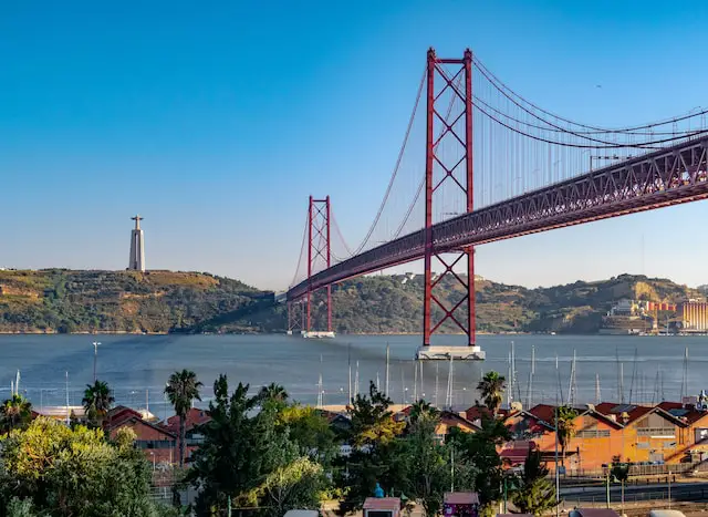 Ponte 25 de Abril bridge in Lisbon